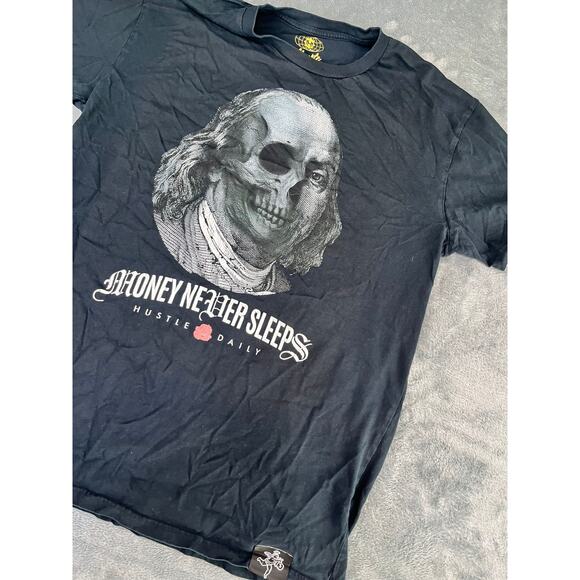 Men's Muerté Money Never Sleeps Hustle Daily T-Shirt XL Black Skull - Excellent - Picture 6 of 9